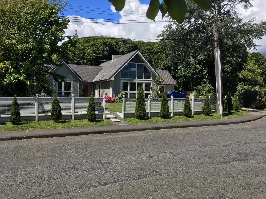 Sunny Glen Cottage Waikanae Exterior photo